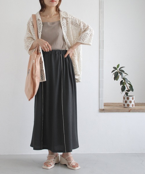 Crisp（クリスプ）の「バイカラーメロウフレアスカート（スカート・レディース・アイボリー/チャコールグレー・FREE）」の10枚目の写真