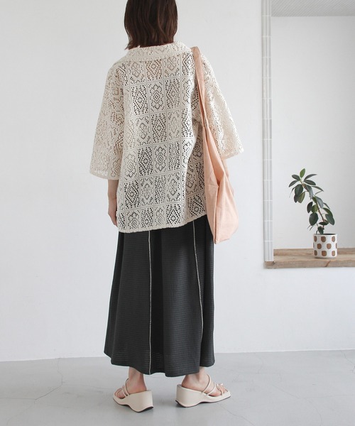 Crisp（クリスプ）の「バイカラーメロウフレアスカート（スカート・レディース・アイボリー/チャコールグレー・FREE）」の15枚目の写真