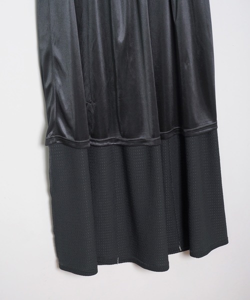 Crisp（クリスプ）の「バイカラーメロウフレアスカート（スカート・レディース・アイボリー/チャコールグレー・FREE）」の16枚目の写真