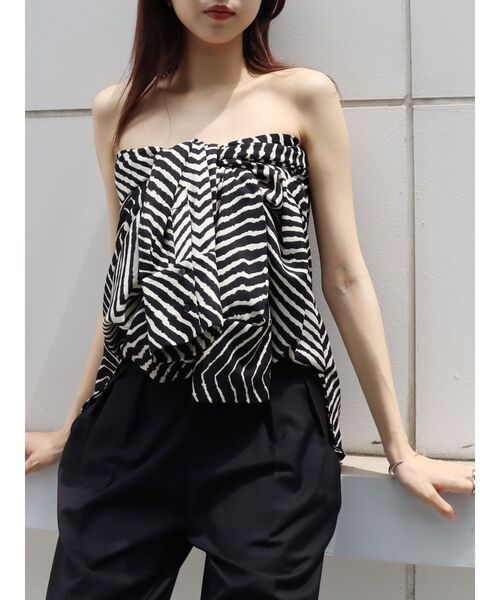 EVRIS（エヴリス）の「マルチウェイシャツトップス（シャツ/ブラウス・レディース・その他1/ホワイト・FREE）」の2枚目の写真