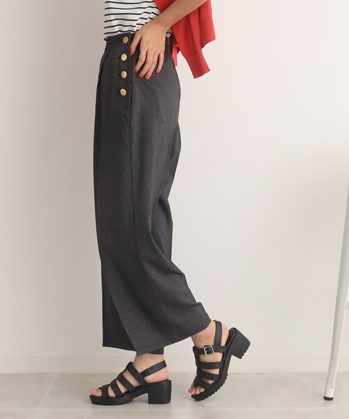 DRESKIP(ドレスキップ)の「◆大人のキレイめコーデに! デニム調 金ボタン ワイドパンツ(その他パンツ・レディース・ブルー/ブラック/ベージュ・02/03/04)」の17枚目の写真