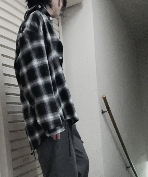 MASHIRO(マシロ)の「【MASHIRO】チェックシャツ(シャツ/ブラウス・レディース・ブラック・FREE)」の11枚目の写真