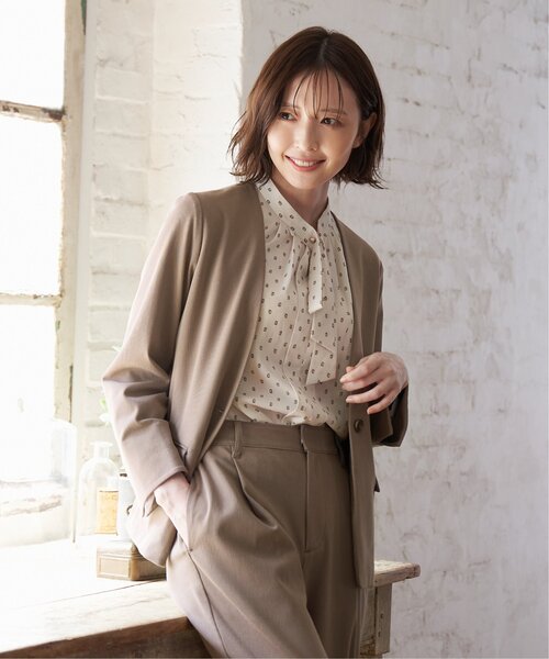 IKKA LOUNGE(イッカラウンジ)の「【セットアップ対応】Beasystretch ジャケット(テーラードジャケット・レディース・ブラウン/ブラック・S/M/L)」の16枚目の写真