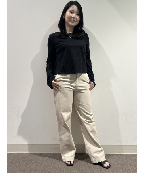 GAP(ギャップ)の「ミッドライズ ルーズフィット カーキチノパンツ(チノパンツ・レディース・ベージュ/ネイビー/グリーン・00/0/2/000/4/6/8/10)」の7枚目の写真