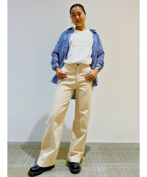 GAP(ギャップ)の「ミッドライズ ルーズフィット カーキチノパンツ(チノパンツ・レディース・ベージュ/ネイビー/グリーン・00/0/2/000/4/6/8/10)」の9枚目の写真