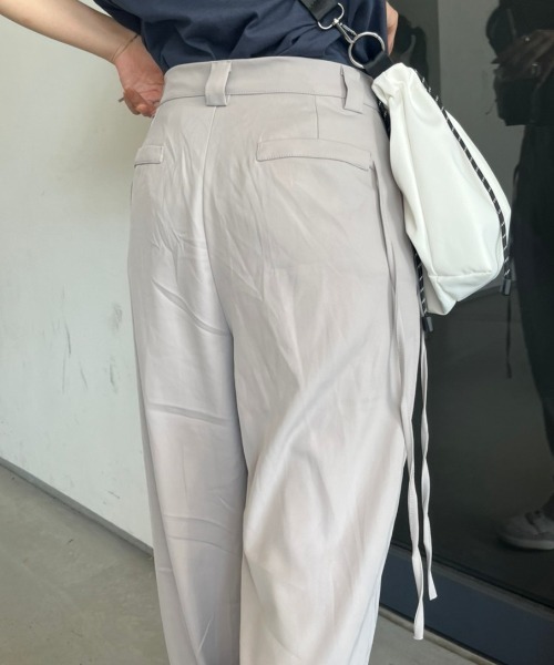 nemne store（ネンネストア）の「《Delfy》サイドリボンストレートスラックス（スラックス・レディース・ライトグレー/ブラック/スミクロ・SMALL/MEDIUM）」の5枚目の写真