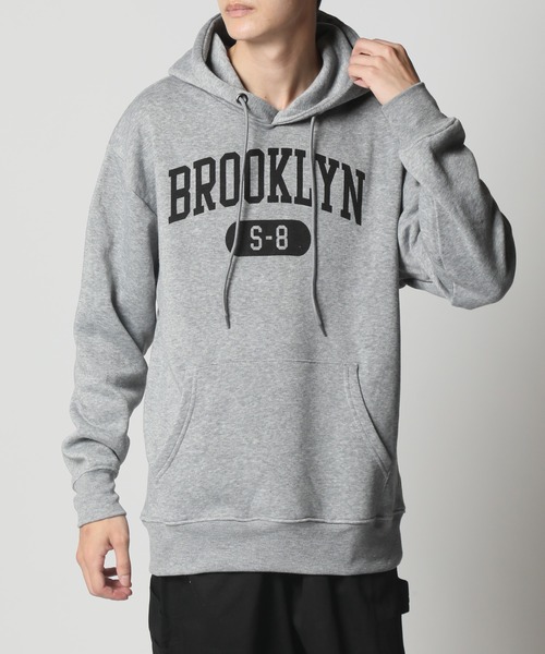 ARCADE（アーケード）の「裏起毛 アメカジ カレッジロゴ ミリタリー 柄込み スウェット プルオーバーパーカー（パーカー・メンズ・ネイビー系5/ホワイト系その他/カーキ系2/グリーン系5/グレー系3/ブラック系5/グレー系1/ブラック系2/ネイビー系3/ブラック系1/ネイビー系1/ベージュ系4/ブラック系3/グレー系その他/レッド系4・L/M/LL）」の8枚目の写真