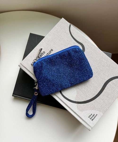 Me%（ミィパーセント）の「ラメラメリールパスケース　984245（パスケース・レディース・ブラック/ブルー/シルバー・FREE）」の10枚目の写真