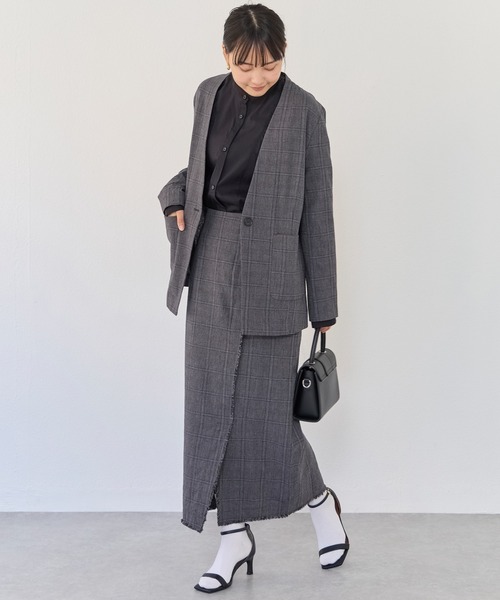 LAVEANGE（ラビアンジェ）の「グレンチェックジャケット/セットアップ対応（ノーカラージャケット・レディース・ブラック/チャコールグレー・4L/M/LL/3L）」の6枚目の写真