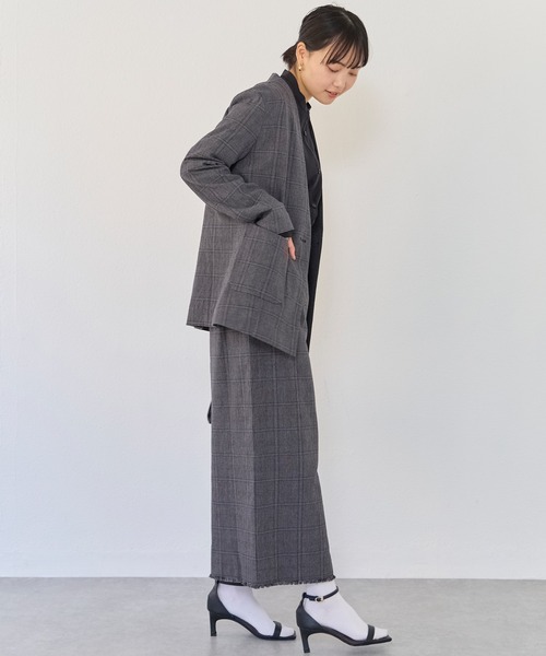LAVEANGE（ラビアンジェ）の「グレンチェックジャケット/セットアップ対応（ノーカラージャケット・レディース・ブラック/チャコールグレー・4L/M/LL/3L）」の7枚目の写真