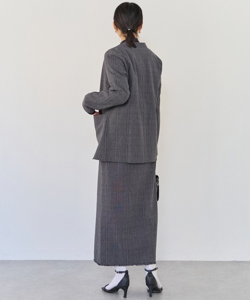 LAVEANGE（ラビアンジェ）の「グレンチェックジャケット/セットアップ対応（ノーカラージャケット・レディース・ブラック/チャコールグレー・4L/M/LL/3L）」の8枚目の写真