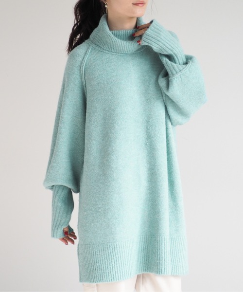 cepo（セポ）の「ロングカフス バックリンキングタートルニット（チュニック・レディース・グレー/ベージュ/ブルー・M）」の3枚目の写真