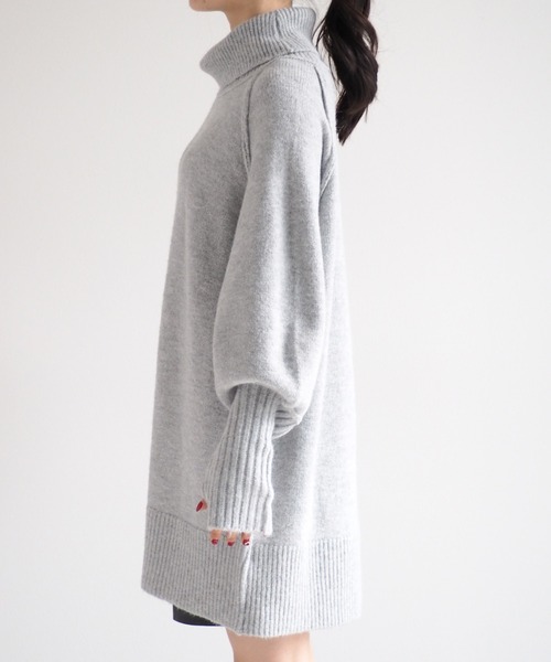 cepo（セポ）の「ロングカフス バックリンキングタートルニット（チュニック・レディース・グレー/ベージュ/ブルー・M）」の20枚目の写真