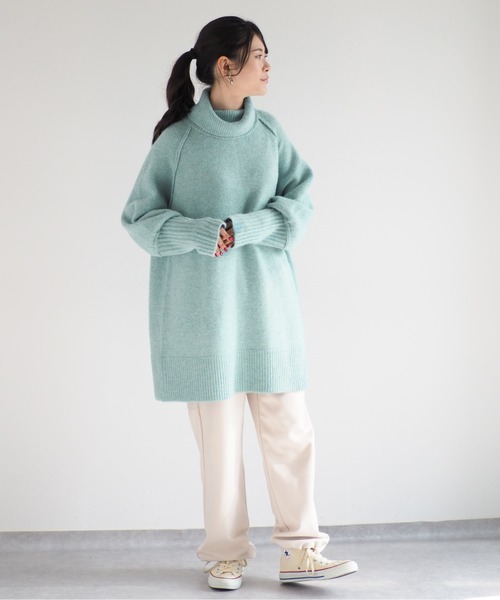 cepo（セポ）の「ロングカフス バックリンキングタートルニット（チュニック・レディース・グレー/ベージュ/ブルー・M）」の12枚目の写真