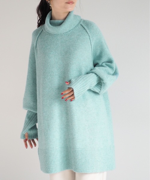 cepo（セポ）の「ロングカフス バックリンキングタートルニット（チュニック・レディース・グレー/ベージュ/ブルー・M）」の4枚目の写真