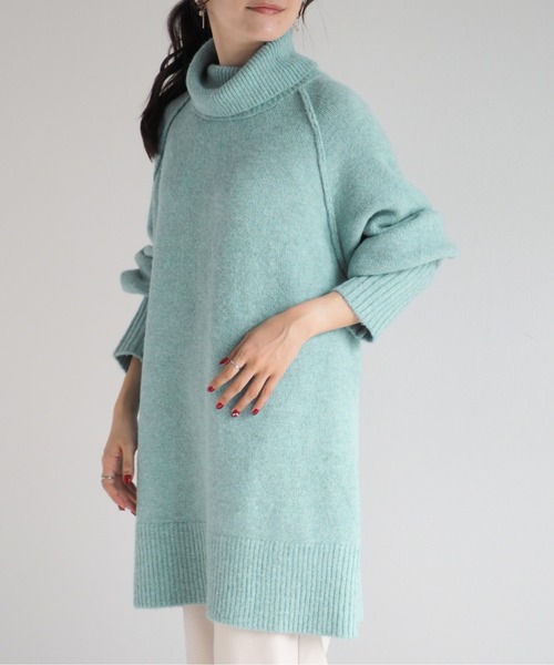 cepo（セポ）の「ロングカフス バックリンキングタートルニット（チュニック・レディース・グレー/ベージュ/ブルー・M）」の7枚目の写真