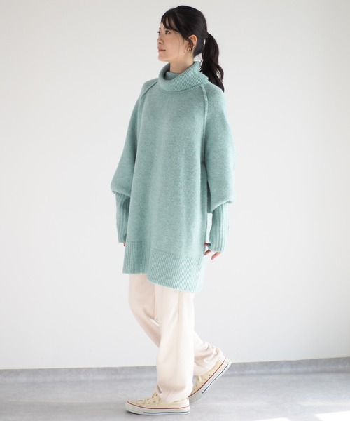 cepo（セポ）の「ロングカフス バックリンキングタートルニット（チュニック・レディース・グレー/ベージュ/ブルー・M）」の10枚目の写真