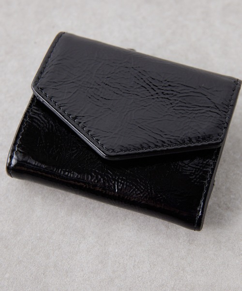 GALLARDAGALANTE（ガリャルダガランテ）の「【2.718】パテントWALLETE（財布・レディース・ブラック/グレイッシュベージュ・FREE）」の8枚目の写真