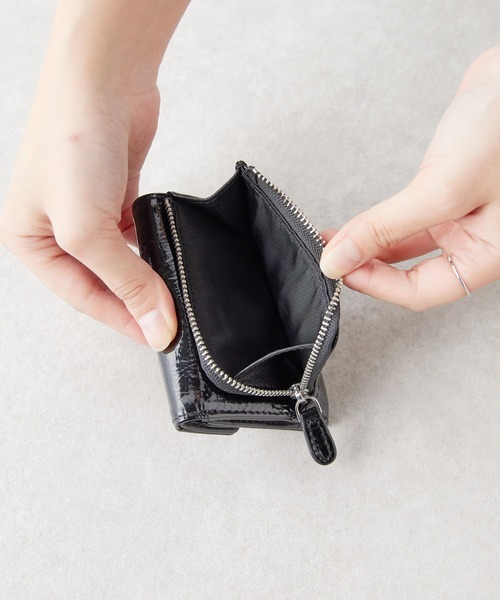 GALLARDAGALANTE（ガリャルダガランテ）の「【2.718】パテントWALLETE（財布・レディース・ブラック/グレイッシュベージュ・FREE）」の10枚目の写真