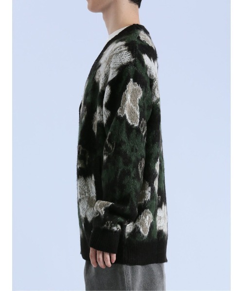 semantic design（セマンティックデザイン）の「セマンティックデザイン モヘアタッチ フラワー Vネック ニットカーディガン（カーディガン/ボレロ・メンズ・ブラック/ライトグレー・LARGE/MEDIUM）」の16枚目の写真