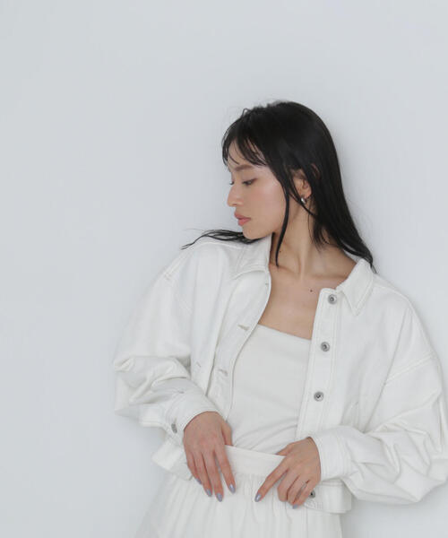 NATURAL BEAUTY BASIC（ナチュラルビューティーベーシック）の「◇クロップドデニムジャケット（デニムジャケット・レディース・ブルー/オフホワイト・SMALL/MEDIUM）」の19枚目の写真