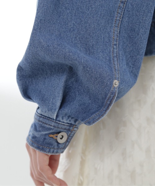NATURAL BEAUTY BASIC（ナチュラルビューティーベーシック）の「◇クロップドデニムジャケット（デニムジャケット・レディース・ブルー/オフホワイト・SMALL/MEDIUM）」の8枚目の写真