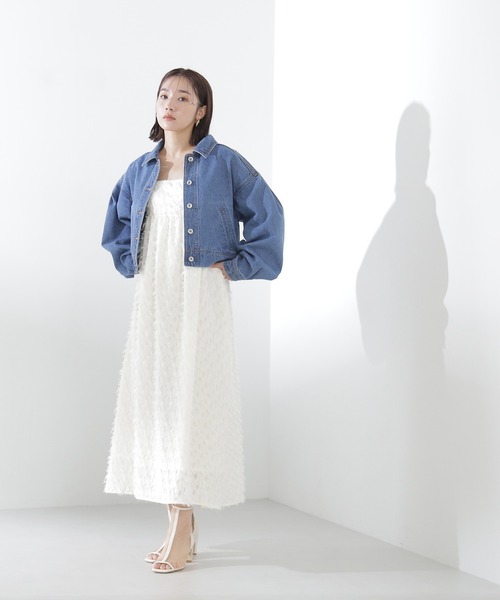 NATURAL BEAUTY BASIC（ナチュラルビューティーベーシック）の「◇クロップドデニムジャケット（デニムジャケット・レディース・ブルー/オフホワイト・SMALL/MEDIUM）」の4枚目の写真