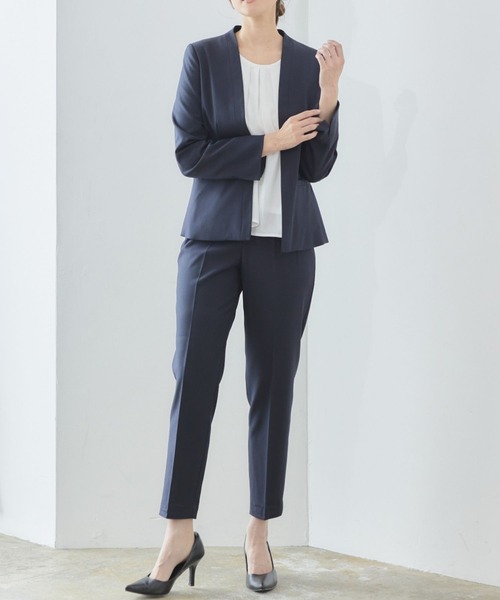 RIRIYANO（リリヤーノ）の「【RIRIYANO ブラウス付き3点パンツスーツ
