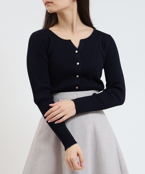 TRUDEA（トルディア）の「スリットネックリブカーディガン（カーディガン/ボレロ・レディース・ネイビー/ホワイト/ライトグレー/グリーン・MEDIUM/LARGE）」の4枚目の写真