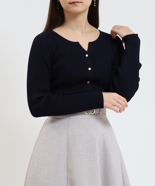 TRUDEA（トルディア）の「スリットネックリブカーディガン（カーディガン/ボレロ・レディース・ネイビー/ホワイト/ライトグレー/グリーン・MEDIUM/LARGE）」の19枚目の写真