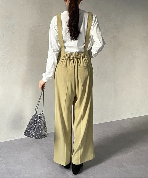 Thevon(ゼボン)の「CloirロゴプリントロングTシャツ(Tシャツ/カットソー・レディース・オフホワイト/ブラック・FREE)」の3枚目の写真