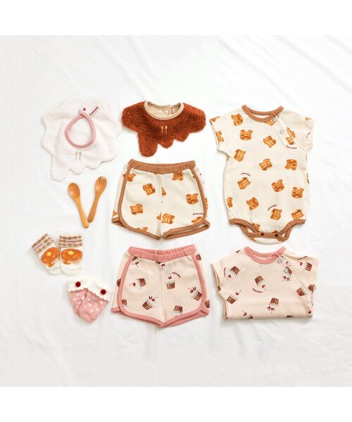 apres les cours（アプレレクール）の「おやつ柄ボディースーツ（ロンパース・キッズ・アイボリー/ピンク・80/70）」の6枚目の写真