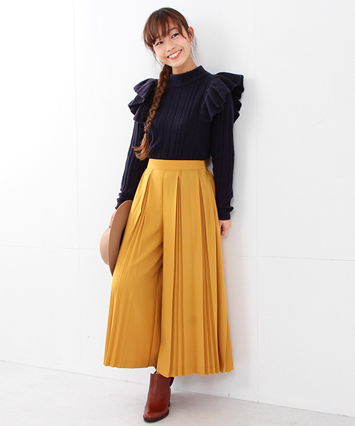 Ray BEAMS（レイビームス）の「■Ray BEAMS / プリーツフレアー ワイドパンツ（その他パンツ・レディース・イエロー系その他/ネイビー・1/0）」の13枚目の写真