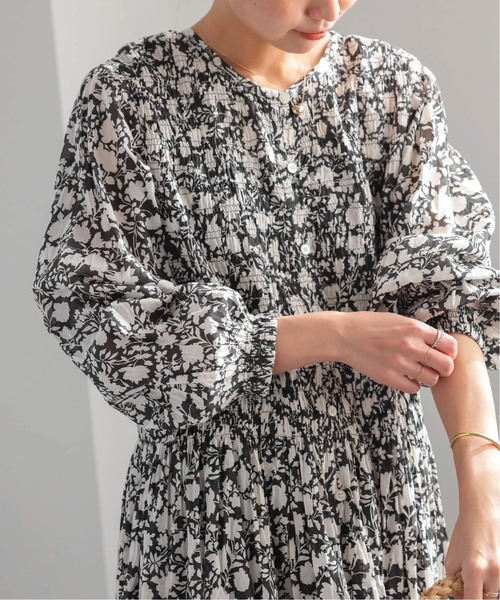 JOURNAL STANDARD relume（ジャーナルスタンダード　レリューム）の「《追加》コットンボイルクリンクルシャーリングワンピース（ワンピース・レディース・グリーン/ブラック系その他/ブラック/ブルー・FREE）」の8枚目の写真