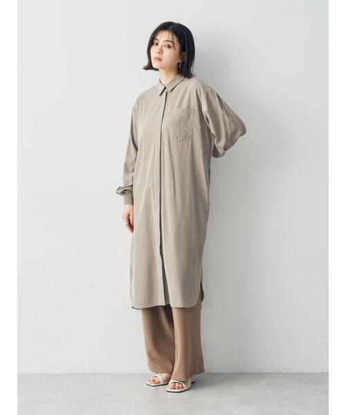 Editt by YECCA VECCA（エディットバイイェッカヴェッカ）の「リブ袖シャーリングシャツワンピース（シャツワンピース・レディース・グレイッシュベージュ・FREE）」の16枚目の写真