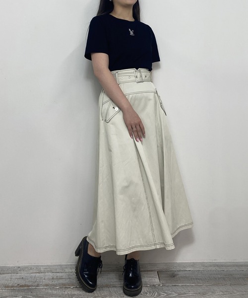 NICOLE CLUB(ニコル クラブ)の「ネコ刺繍Tシャツ(Tシャツ/カットソー・レディース・グレー系/ホワイト系/オフホワイト/ブラック・FREE)」の13枚目の写真