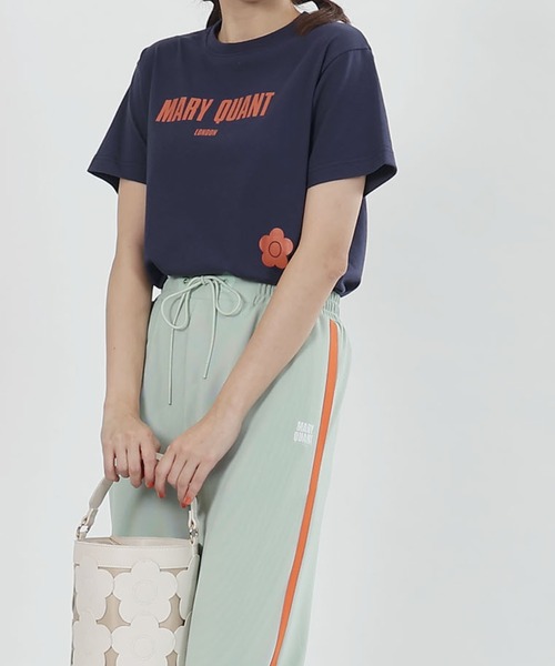 MARY QUANT（マリークワント）の「スタンダードロゴデイジー Tシャツ（Tシャツ/カットソー・レディース・ホワイト/ネイビー/ピンク/ブラック・M）」の3枚目の写真