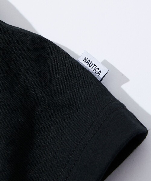 NAUTICA（ノーティカ）の「NAUTICA/ノーティカ Felt Patch Arch Logo S/S Tee/フェルトパッチ アーチロゴ ショートスリーブTシャツ（Tシャツ/カットソー・メンズ・ライトグレー/ホワイト/ブラック/ブルー/ネイビー・X-LARGE/LARGE/MEDIUM/SMALL）」の10枚目の写真