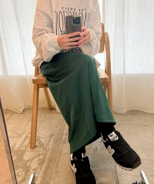 byYOUANCE（バイユアンス）の「ハイウエストタイトロングスカート（スカート・レディース・グリーン/ピンク/オレンジ/ブラック/サックスブルー/アイボリー/イエロー・FREE）」の4枚目の写真