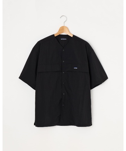 THOUSAND MILE(サウザンドマイル)の「SHORT SLEEVE COLLARLESS SHIRT(Tシャツ/カットソー・メンズ・オリーブ/ブラック・LARGE/SMALL)」の10枚目の写真