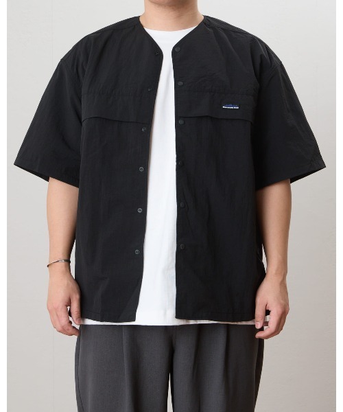 THOUSAND MILE(サウザンドマイル)の「SHORT SLEEVE COLLARLESS SHIRT(Tシャツ/カットソー・メンズ・オリーブ/ブラック・LARGE/SMALL)」の6枚目の写真