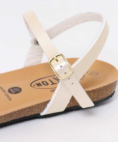 PLAKTON（プラクトン）の「PLAKTON　アンクルストラップサンダル（サンダル・レディース・ブラウン/ゴールド系その他・38/37）」の3枚目の写真