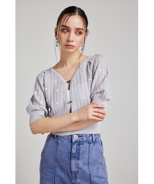 rienda（リエンダ）の「2WAYハートドットパフニットトップス 春服（ニット/セーター・レディース・ホワイト/ブラック/ライトブルー・FREE）」の5枚目の写真