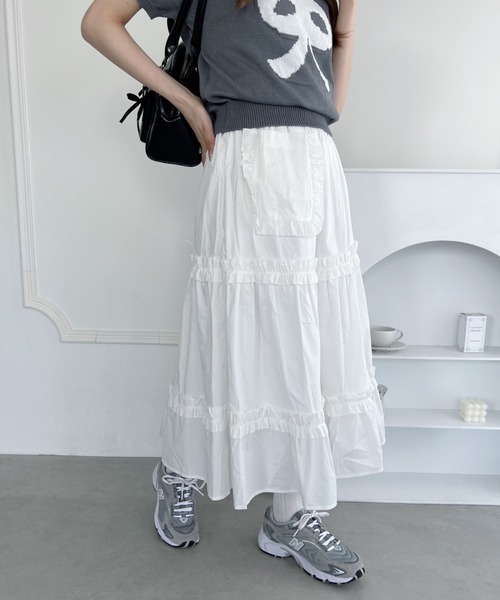 Loueme(ルエム)の「フリルポケットティアードスカート(スカート・レディース・ホワイト/ブラック・FREE)」の3枚目の写真