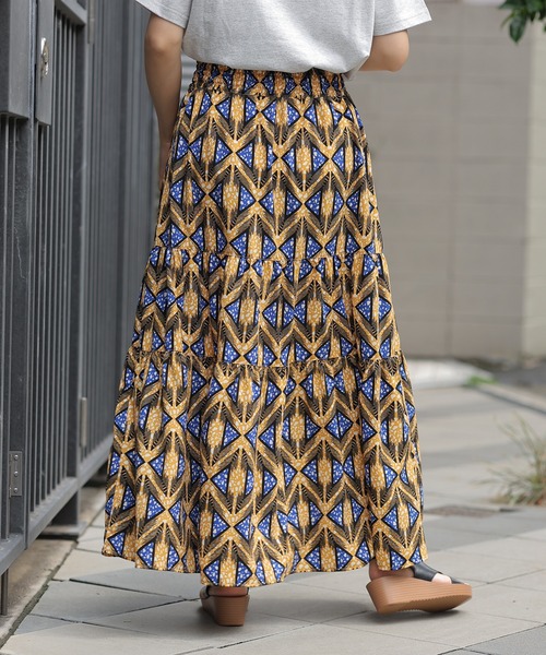 LEPSIM（レプシィム）の「アフリカンプリントスカート　117492（スカート・レディース・オレンジ/グリーン/ピンク・FREE）」の11枚目の写真