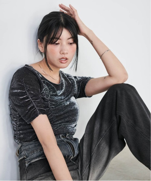solleim（ソルレム）の「シアーシャーリングラメトップス（Tシャツ/カットソー・レディース・ブラック/シルバー/ベージュ・M）」の16枚目の写真