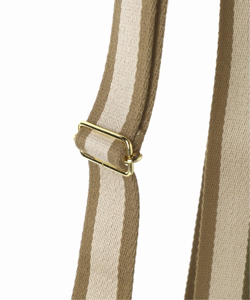 FRAMeWORK（フレームワーク）の「≪追加≫YOUNG&OLSEN 別注ストラップ付きHELLOバッグ2（ショルダーバッグ・レディース・ブラック/ホワイト・FREE）」の17枚目の写真