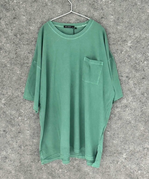 SHISKY（シスキー）の「ピグメント　オーバーサイズ　ポケット　Tシャツ（Tシャツ/カットソー・メンズ・ダークベージュ/チャコール/ネイビー/ブラック/ダークパープル/ダークグリーン・XL/L/M）」の9枚目の写真