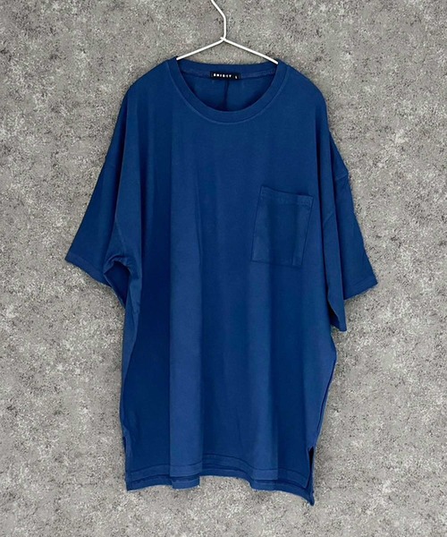 SHISKY（シスキー）の「ピグメント　オーバーサイズ　ポケット　Tシャツ（Tシャツ/カットソー・メンズ・ダークベージュ/チャコール/ネイビー/ブラック/ダークパープル/ダークグリーン・XL/L/M）」の8枚目の写真