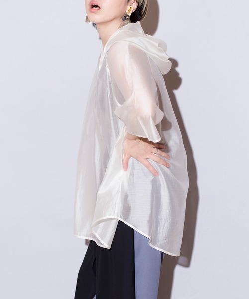 OSMOSIS（オズモーシス）の「フーデッドプルオーバー（シャツ/ブラウス・レディース・アイボリー/グレイッシュベージュ/ブラック・ONE SIZE）」の8枚目の写真